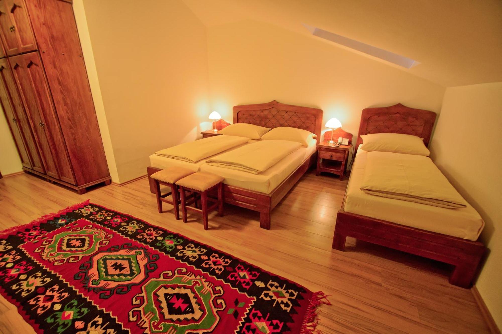 Boutique Hotel Old Town מוסטר חדר תמונה