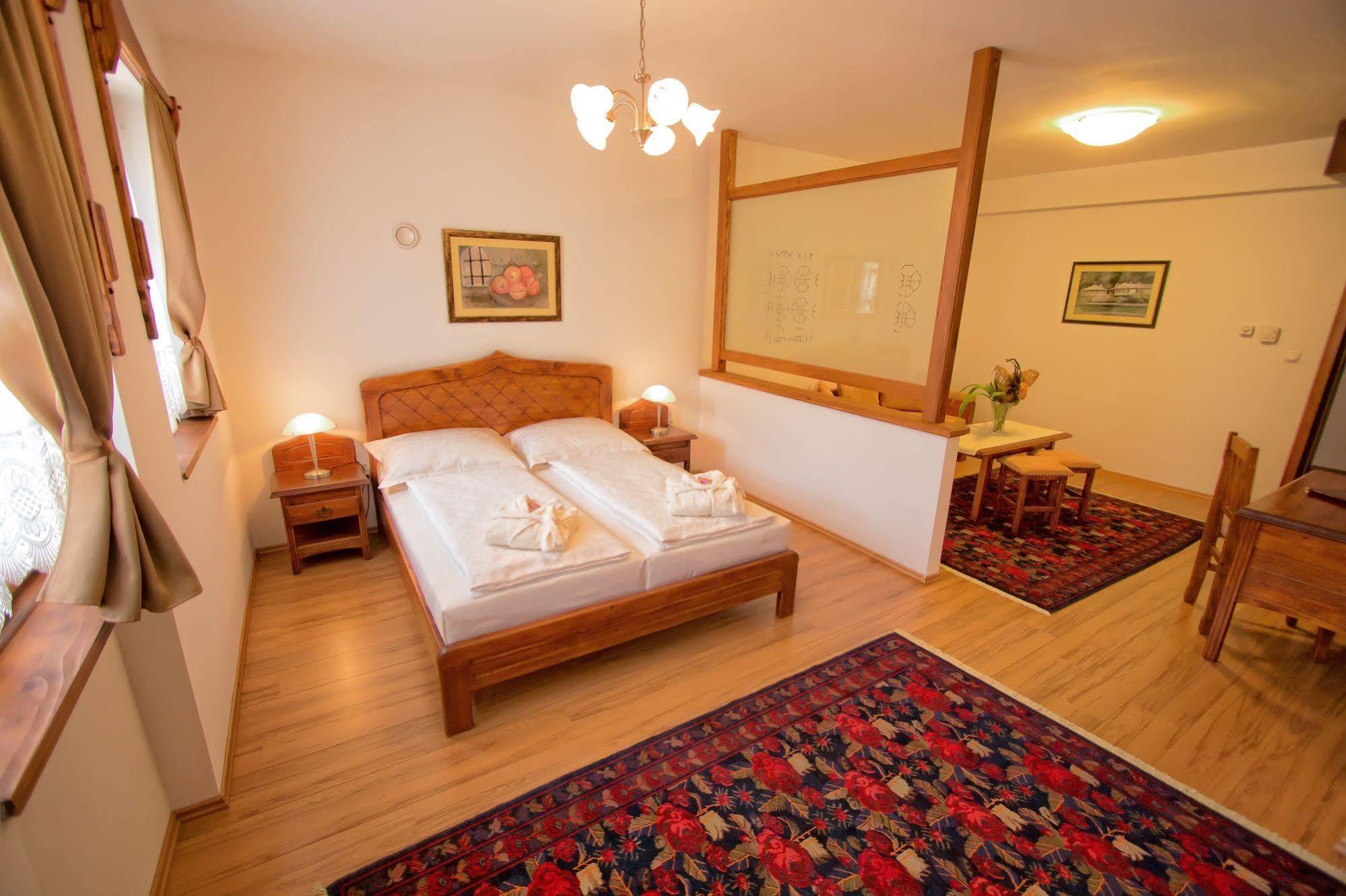 Boutique Hotel Old Town מוסטר מראה חיצוני תמונה