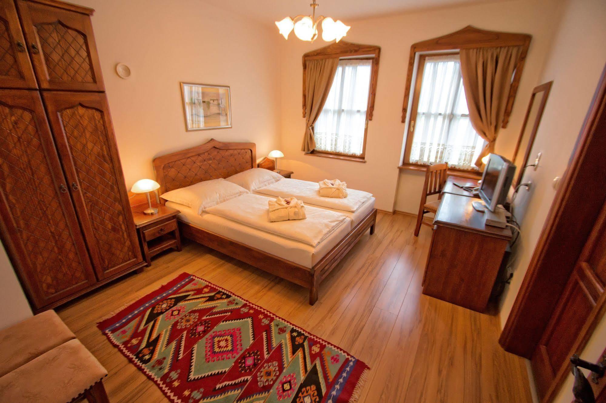 Boutique Hotel Old Town מוסטר מראה חיצוני תמונה